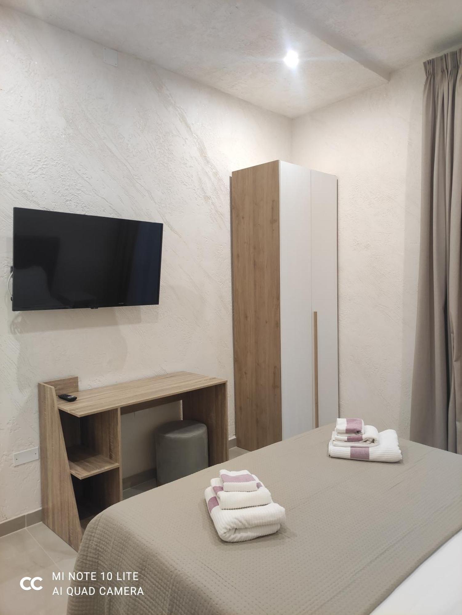 Santa Maria La Carità Maison 70 Bed & Breakfast エクステリア 写真